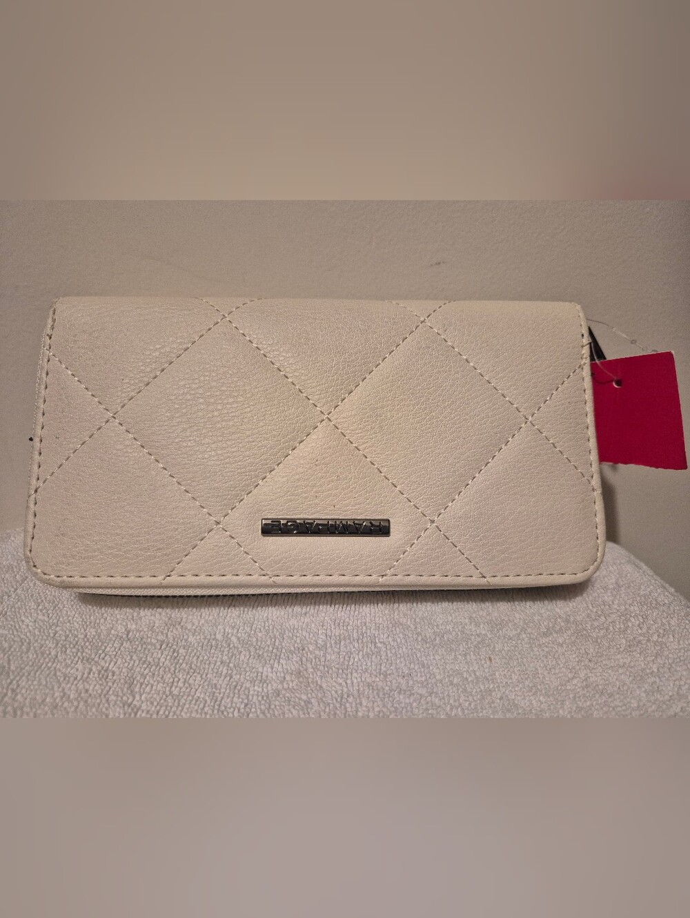 NWT Ramage Quilted Cream Faux Leather Wallet Clutch